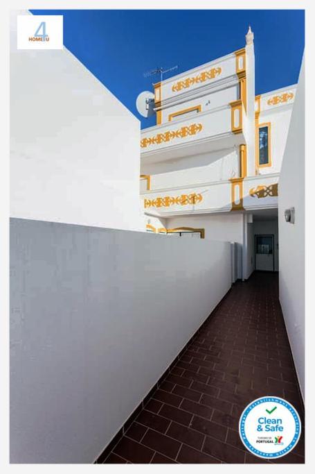 Home4U - Cosy Apartment With Fantastic Terrace 카바나스데타비라 외부 사진