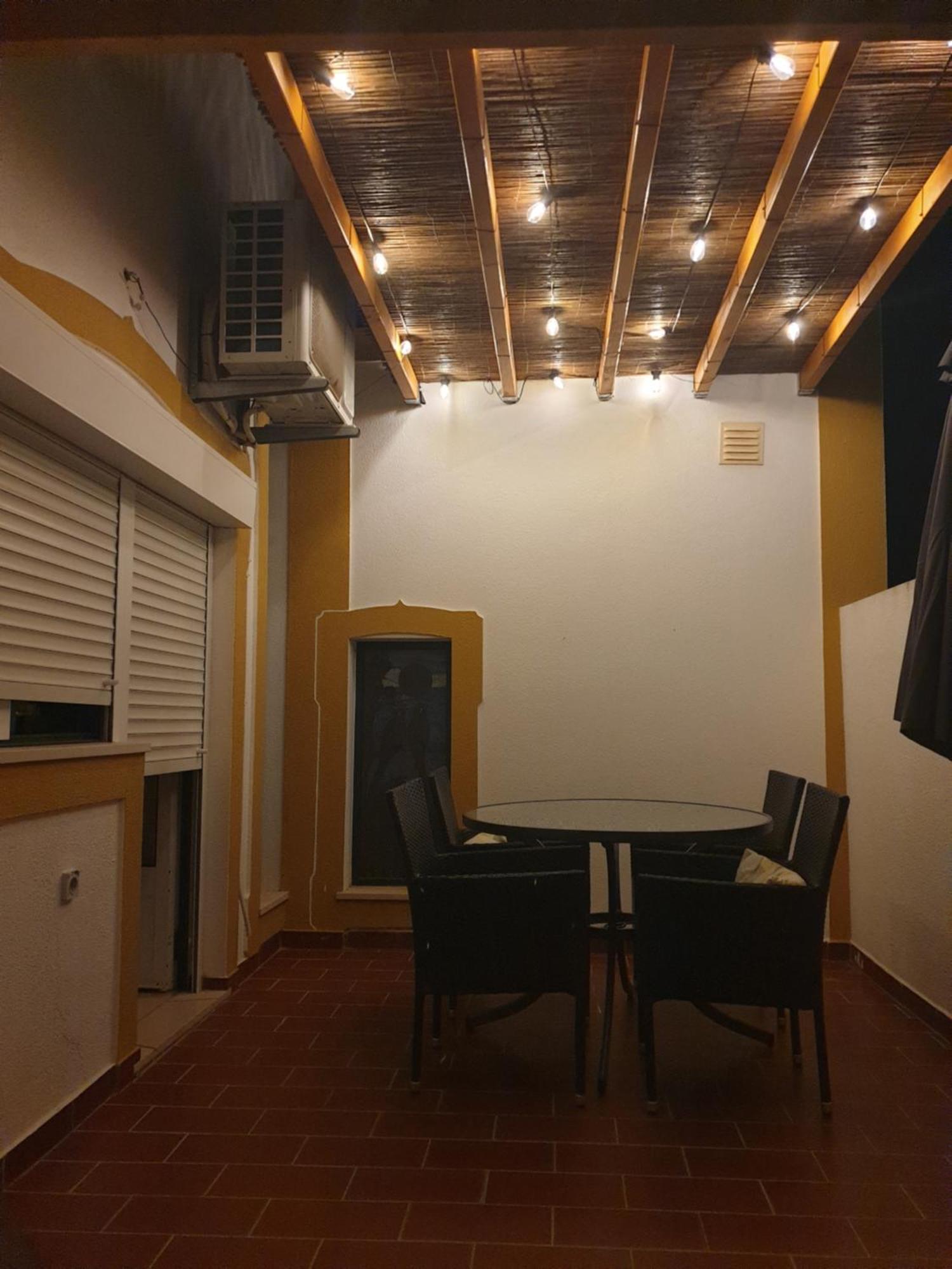 Home4U - Cosy Apartment With Fantastic Terrace 카바나스데타비라 외부 사진