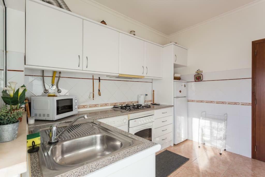 Home4U - Cosy Apartment With Fantastic Terrace 카바나스데타비라 외부 사진
